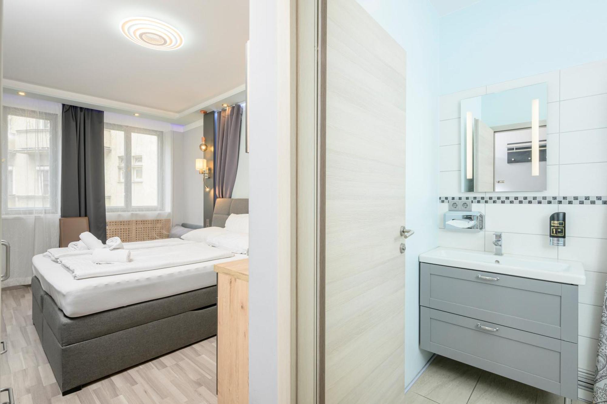 Palais Palffy Apartments 비엔나 외부 사진