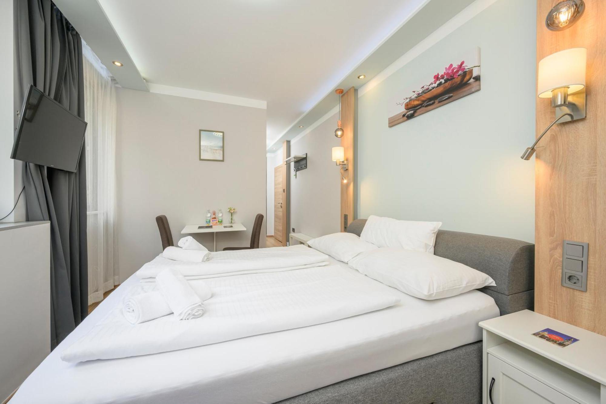 Palais Palffy Apartments 비엔나 외부 사진